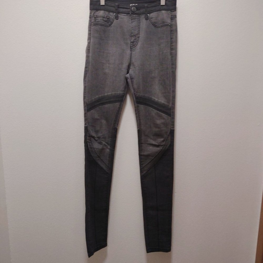 BDG Gray High Rise Twig Skinny Denim Jeans 26